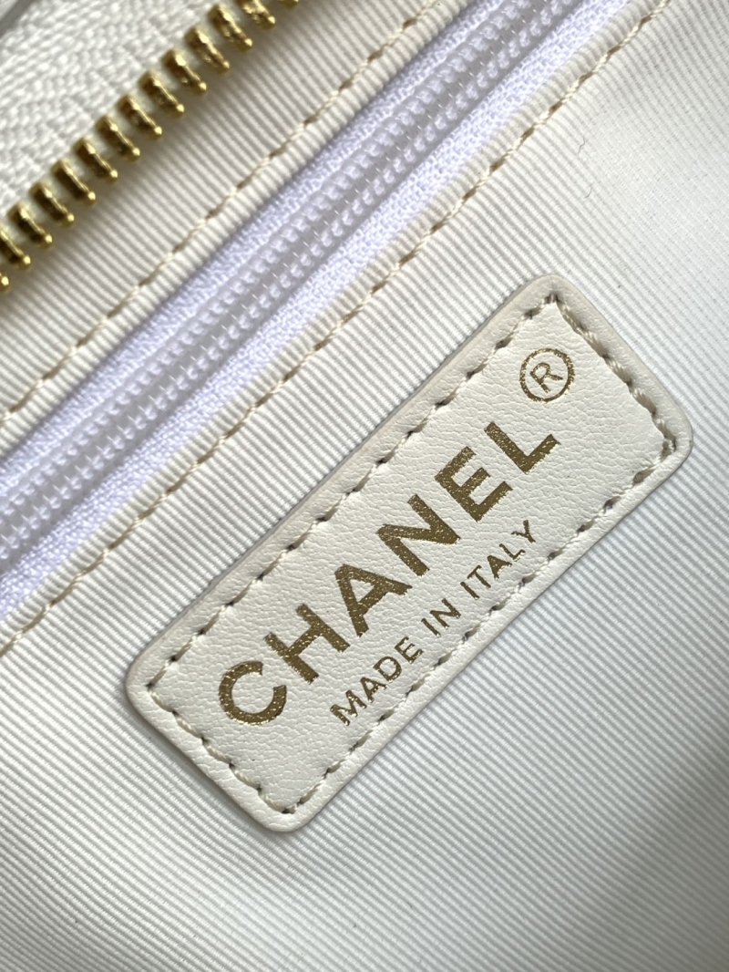 Ch**el hobo bags